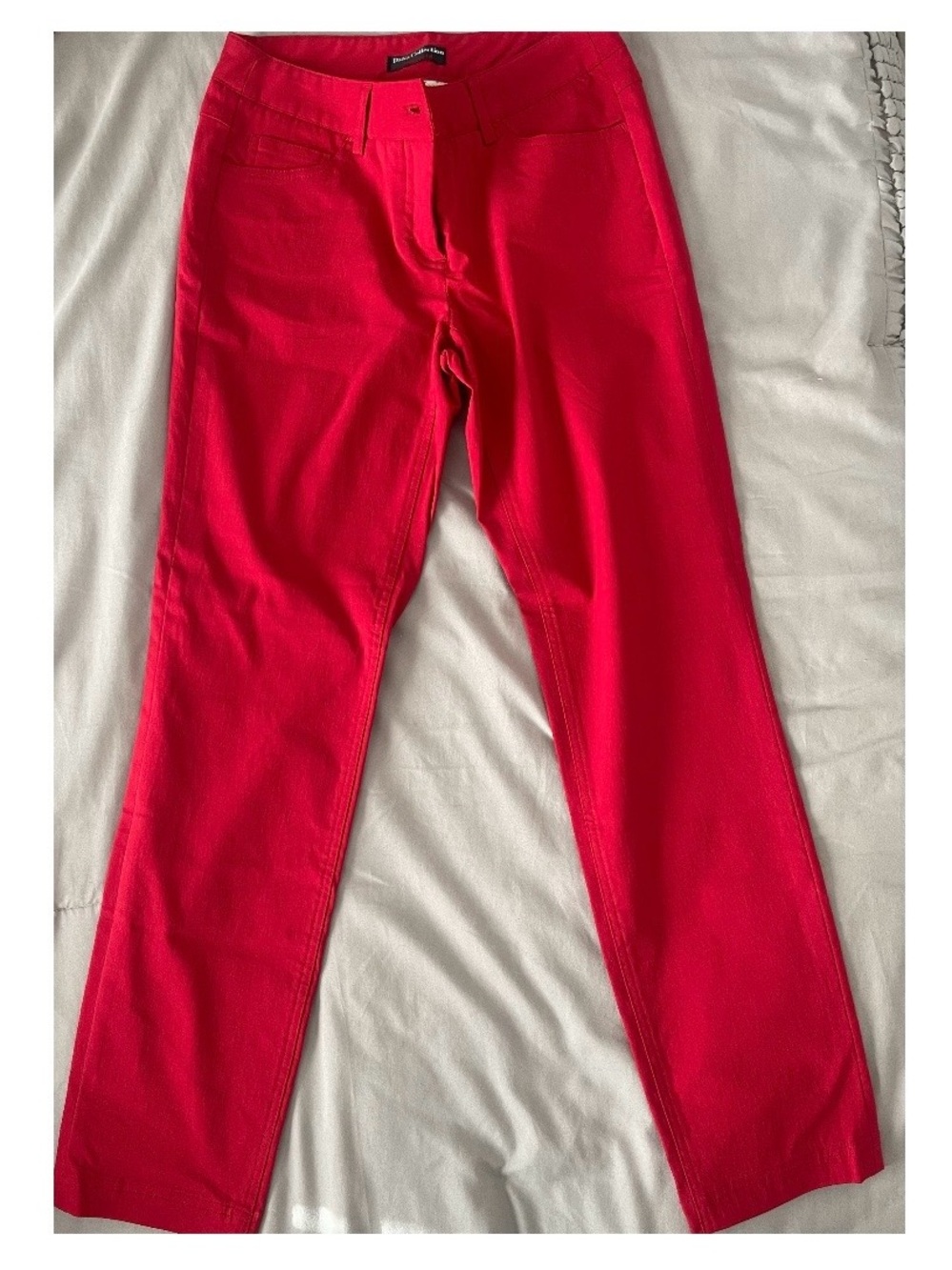 Dalia Collection Women’s Vibrant Red Straight-Leg Pants